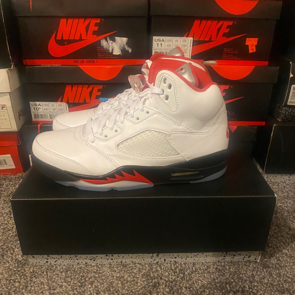Jordan Retro 5